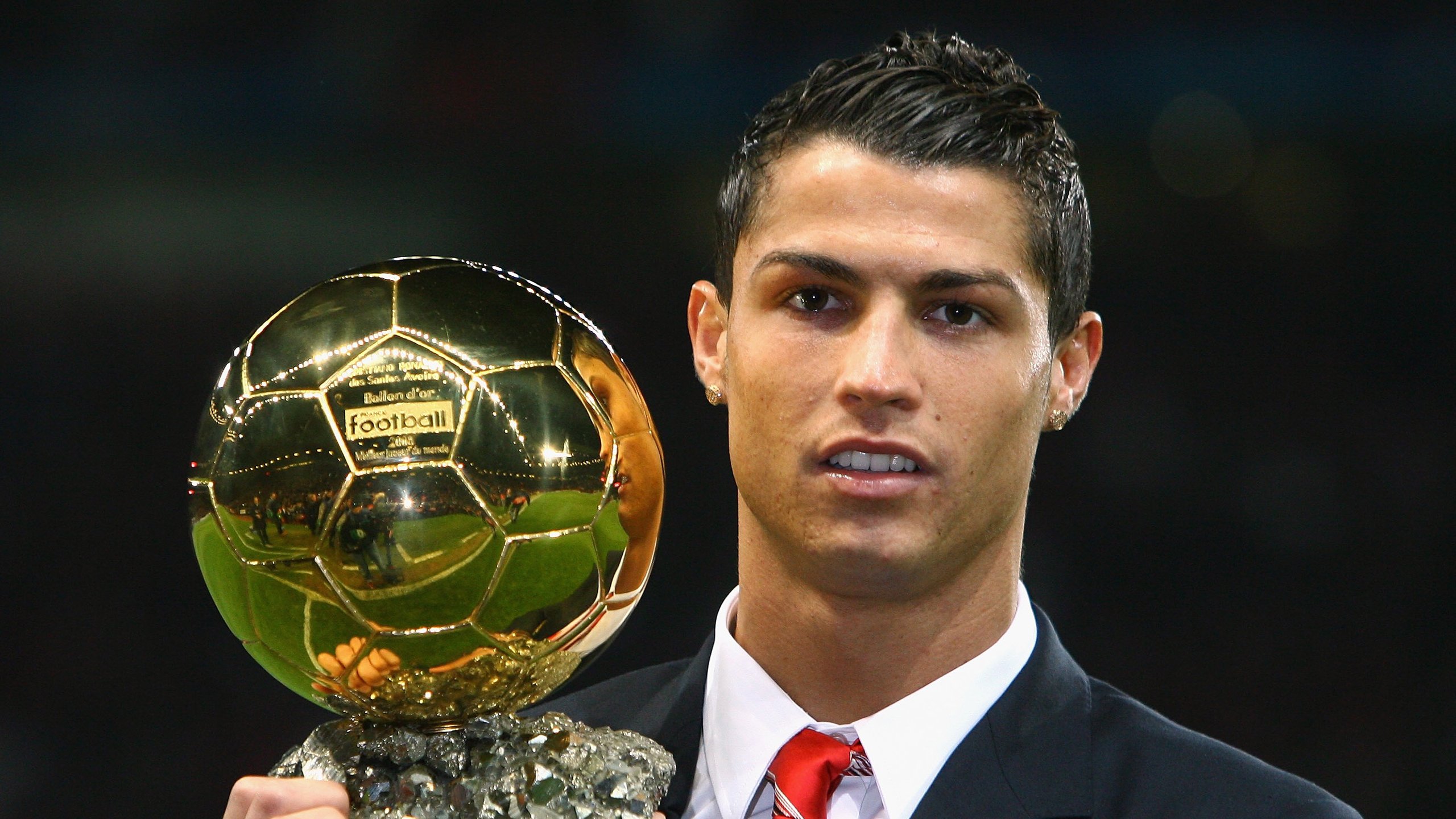 体育广播节目受众画像及传播优化方案，广播电视体育节目如何进行媒介融合